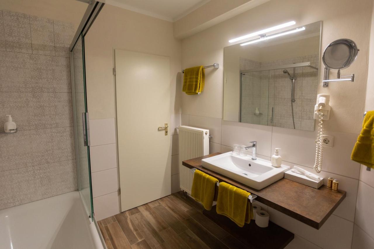Landhotel Gillenfelder Hof מראה חיצוני תמונה